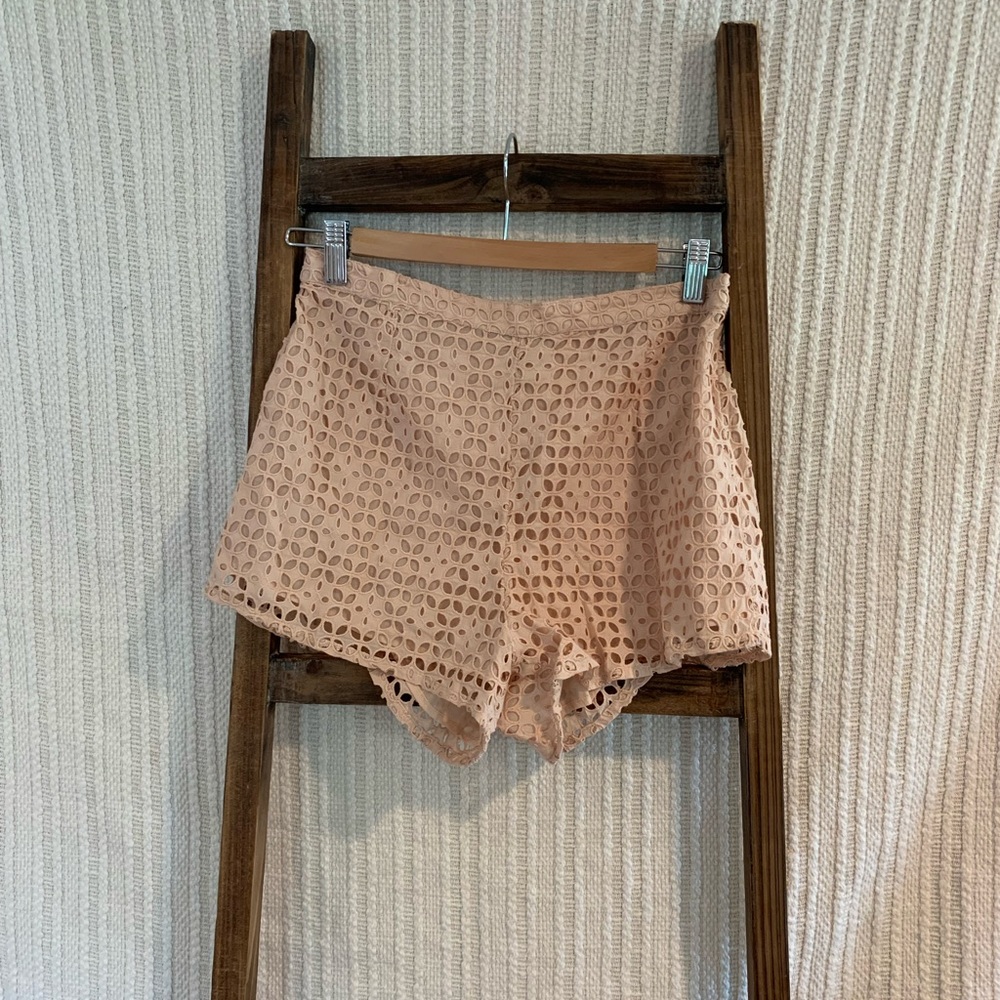 O’Neill peach floral high-waisted shorts women’s medium